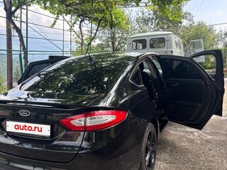 2016 Ford Fusion (North America) II, чёрный, 1100000 рублей, вид 2