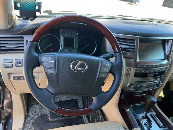 2011 Lexus LX 570 III, чёрный, 4190000 рублей - вид 14