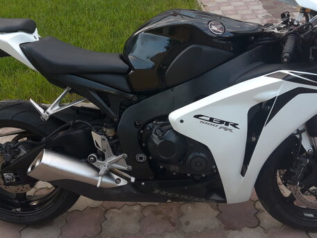 2009 Honda CBR 1000 RR/RA Fireblade, чёрный, 640000 рублей, вид 1