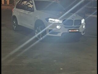 2016 BMW X5 30d III (F15), белый, 3100000 рублей, вид 2
