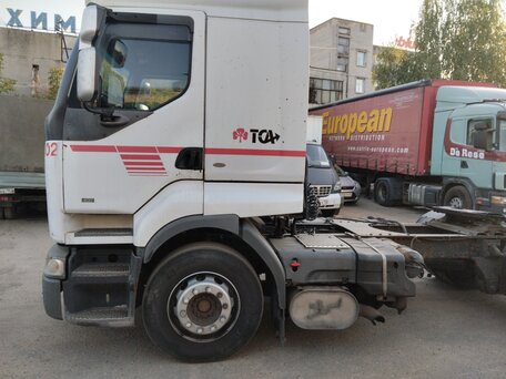 2000 Renault Premium, белый, 1200000 рублей, вид 3