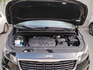 2019 Kia Carnival III, чёрный, 2900000 рублей, вид 4