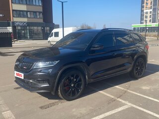 2019 Skoda Kodiaq RS I, чёрный, 3750000 рублей, вид 5