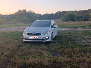 2015 Kia Ceed II Рестайлинг, серебристый, 1230000 рублей, вид 3