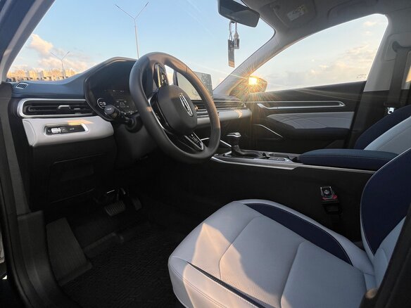 2024 Geely Emgrand II, синий, 1750000 рублей - вид 13
