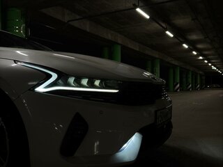 2021 Kia K5 III, белый, 2599990 рублей, вид 4