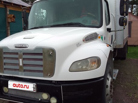 2004 Freightliner Business Class (M2), белый, 1700000 рублей, вид 1