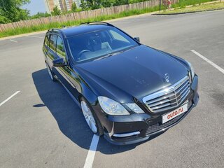 2011 Mercedes-Benz E-Класс 250 7G-Tronic IV (W212, S212, C207), чёрный, 2000000 рублей, вид 4