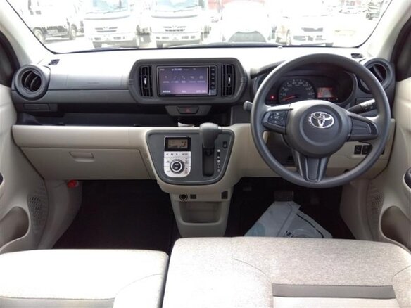 2020 Toyota Passo III Рестайлинг, зелёный, 950000 рублей - вид 3