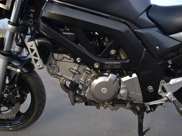 2008 Suzuki SV 650, серебристый - вид 14