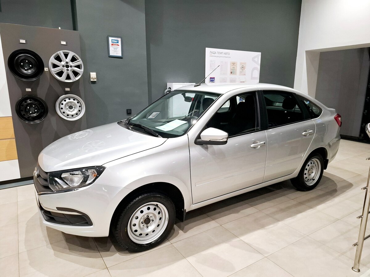 Открыть фотографии: Lada (ВАЗ) Granta I Рестайлинг