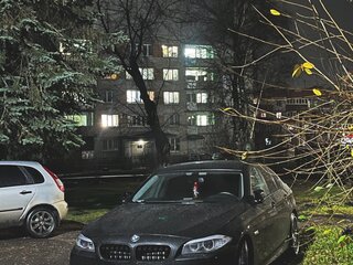 2010 BMW 5 серии 523i VI (F10/F11/F07), чёрный, 1650000 рублей, вид 1