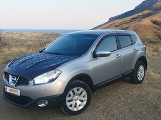 2010 Nissan Qashqai I Рестайлинг, серебристый, 750000 рублей, вид 1