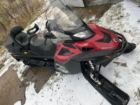 2012 BRP Ski-Doo Expedition SE 1200, чёрный, 1750000 рублей, вид 2