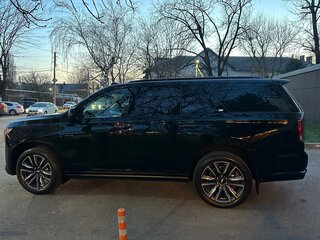 2023 Cadillac Escalade V, чёрный, 15000000 рублей, вид 3