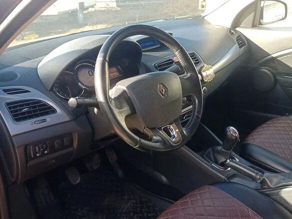 2014 Renault Fluence I Рестайлинг, коричневый, 500000 рублей - вид 7
