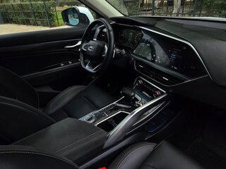 2021 Geely Tugella I, белый, 3200000 рублей, вид 5