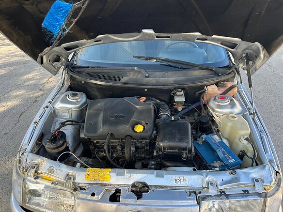 2005 Lada (ВАЗ) 2110, серебристый, 144000 рублей - вид 2