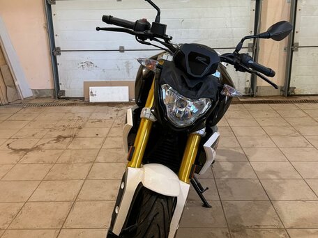 2017 BMW G 310 R, чёрный, 489000 рублей, вид 4