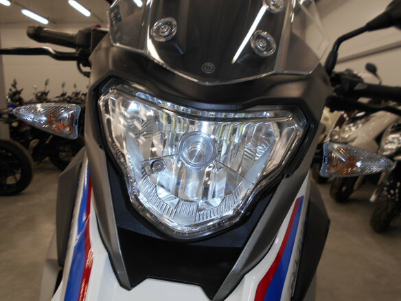 2017 BMW G 310 GS, белый, 370000 рублей - вид 11