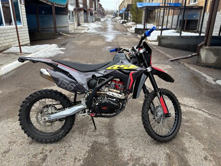 2023 BSE Z5, чёрный, 190000 рублей, вид 5