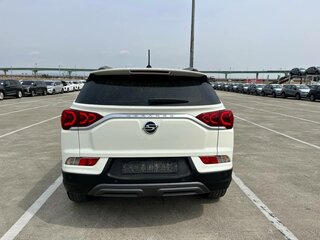 2020 SsangYong Korando IV, серебристый, 2450000 рублей, вид 5