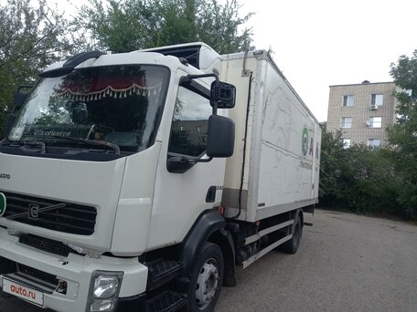 2007 Volvo FL, белый, 2500000 рублей, вид 1