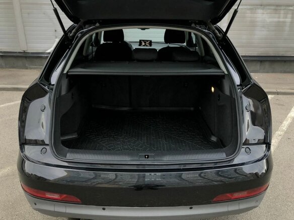 2014 Audi Q3 I (8U), чёрный, 1200000 рублей - вид 12