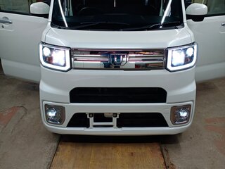 2017 Daihatsu Wake I, белый, 1200000 рублей, вид 2