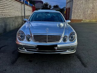 2004 Mercedes-Benz E-Класс 200 III (W211, S211), серебристый, 1300000 рублей, вид 2
