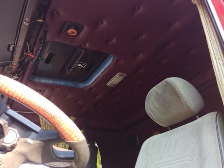 1989 Scania 93, красный, 550000 рублей, вид 2