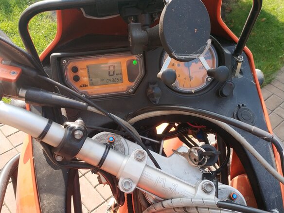 2004 KTM 640 Adventure, оранжевый - вид 6