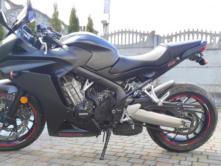 2016 Honda CBR 650F, серый, 650000 рублей, вид 1