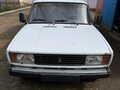 2006 Lada (ВАЗ) 2105, белый, 160000 рублей - вид 1