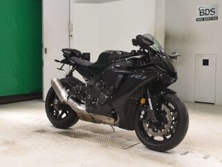 2022 Yamaha YZF-R1, чёрный, 1908000 рублей, вид 3