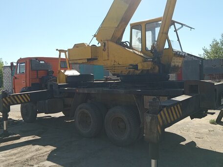 2008 КамАЗ 43118, оранжевый, 3700000 рублей, вид 4