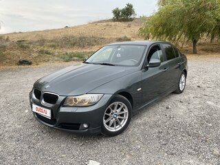 2011 BMW 3 серии 318i V (E90/E91/E92/E93) Рестайлинг, серый, 1300000 рублей, вид 2