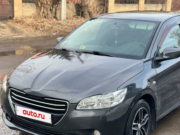 2013 Peugeot 301 I, серый, 700000 рублей