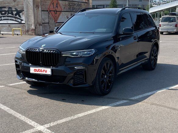 2019 BMW X7 40i I (G07), чёрный, 7150000 рублей