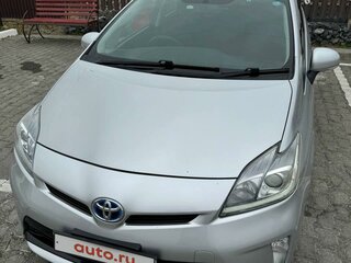 2012 Toyota Prius III Рестайлинг (XW30), серебристый, 1250000 рублей, вид 5