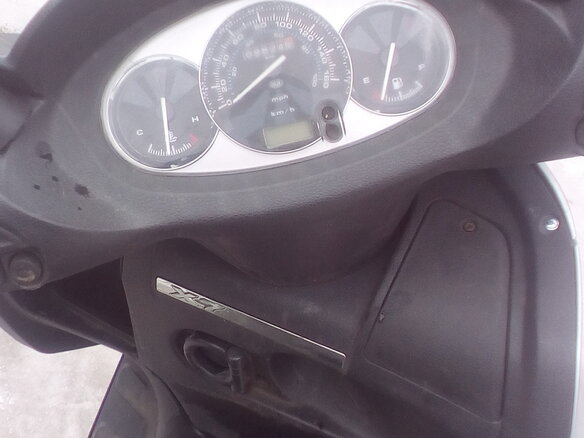 2009 Piaggio X7, серебристый, 150000 рублей - вид 11
