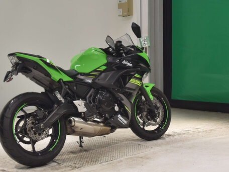 2019 Kawasaki Ninja 650, зелёный, 750000 рублей, вид 3