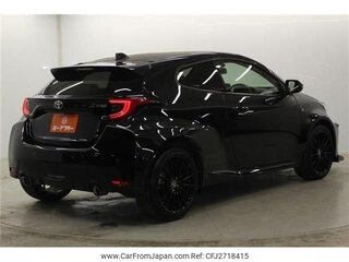 2021 Toyota Yaris GR RS IV, чёрный, 1190000 рублей, вид 3