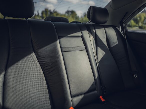 1999 Mercedes-Benz S-Класс 320 IV (W220), белый - вид 19
