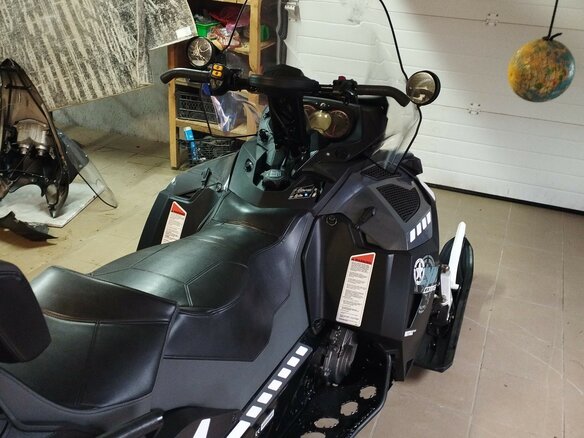 2014 BRP Lynx Commander 600, чёрный, 1550000 рублей - вид 2