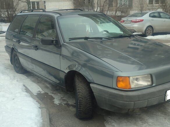 1991 Volkswagen Passat B3, серый, 200000 рублей - вид 2