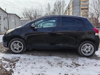 2008 Toyota Vitz II (XP90), чёрный, 715000 рублей, вид 4