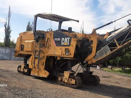 2008 Caterpillar PM200, жёлтый, 17200000 рублей, вид 3