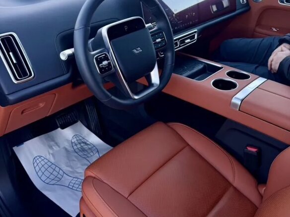 2024 Li Auto (Lixiang) L9 44.5 kWh I, чёрный, 6100000 рублей - вид 8