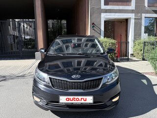 2017 Kia Rio III Рестайлинг, чёрный, 1000000 рублей, вид 2